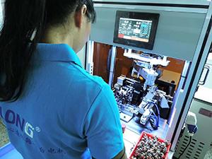 मिनी डीसी गियर मोटर 37mm ZGA37-3530 12V 24V केंद्र आउटपुट गियरबॉक्स कम गति मोटर 11